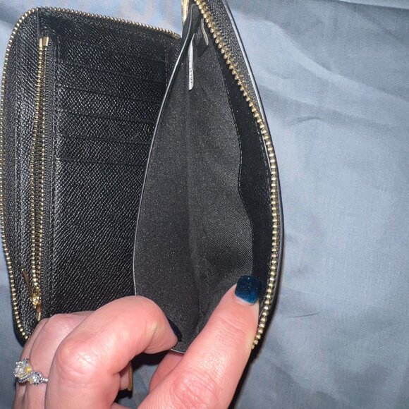 NWOT Vintage '99 Coach Accordion Zip Around Medium Wallet - Black Pebble Leather - Picture 6 of 6